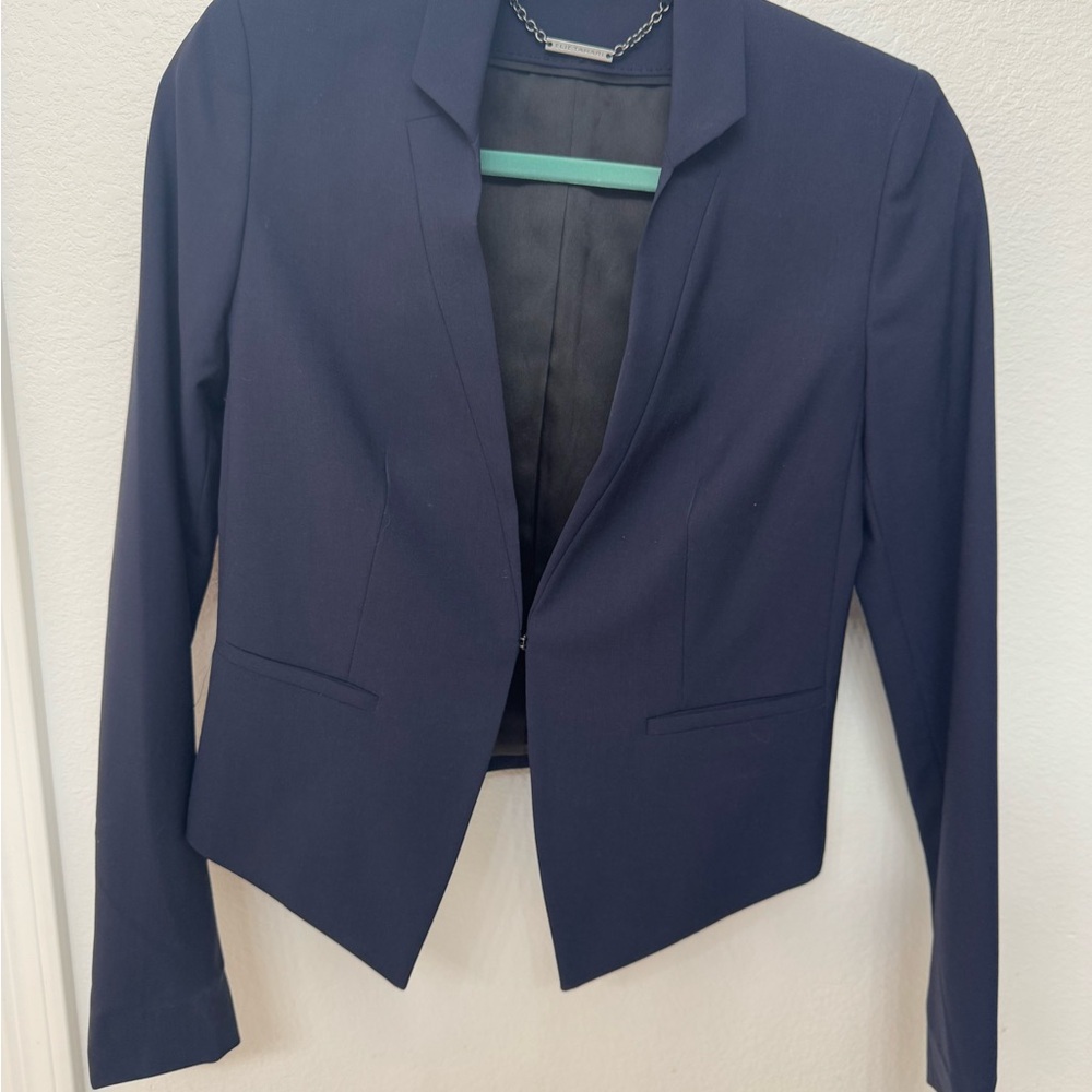 Tahari Blue Blazer Modern Fitted Suit Jacket